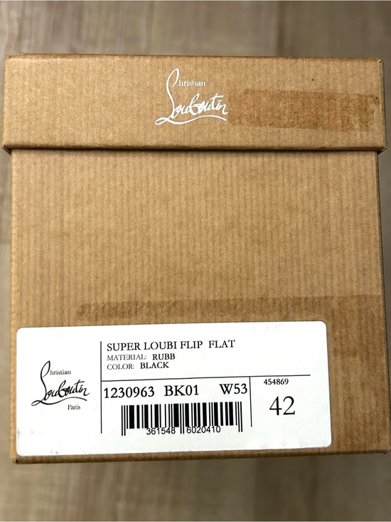 Christian Louboutin
Super Loubi Flip Flop
